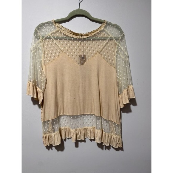 POL Tops - POL Lace High/low Top